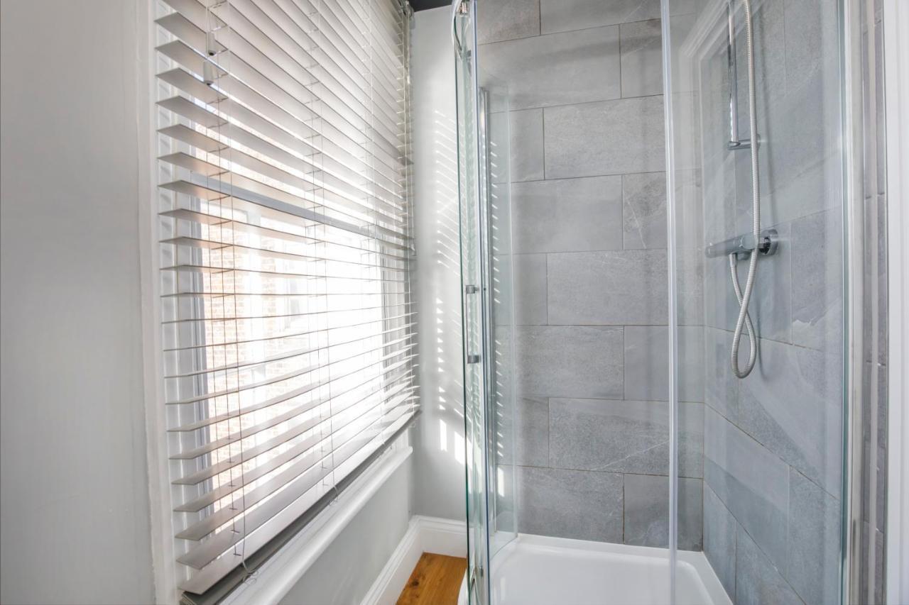 יורק Bateman, Modern City Centre Apartment Sleeps 6 מראה חיצוני תמונה