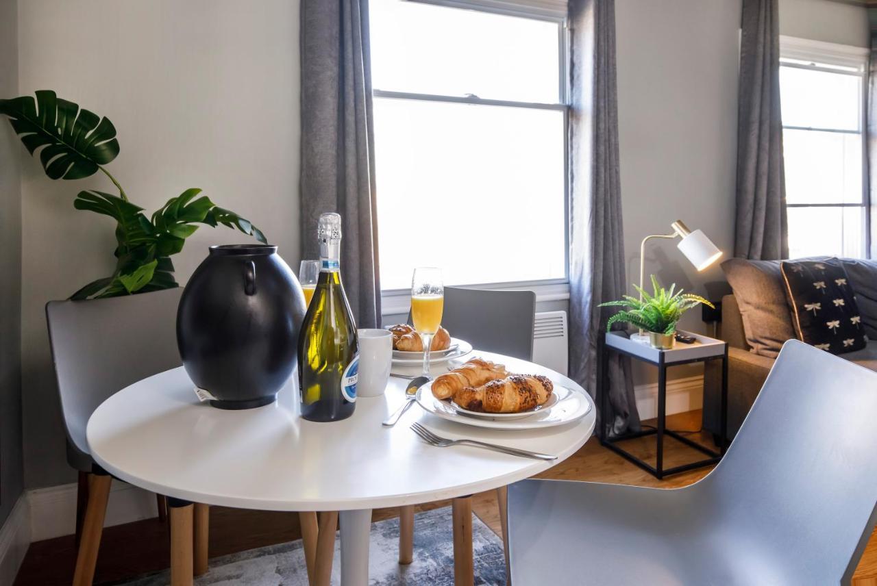 יורק Bateman, Modern City Centre Apartment Sleeps 6 מראה חיצוני תמונה