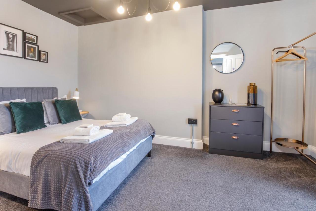 יורק Bateman, Modern City Centre Apartment Sleeps 6 מראה חיצוני תמונה